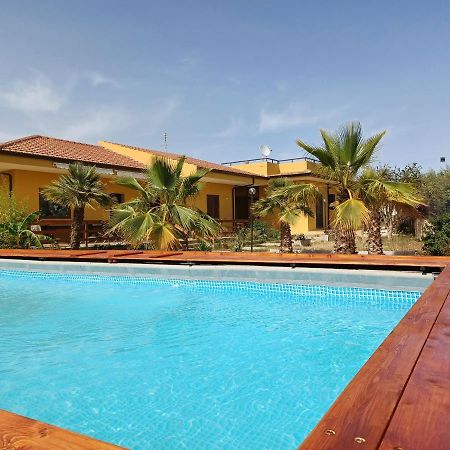 Turtle Island Apartments Santa Croce Camerina Bagian luar foto