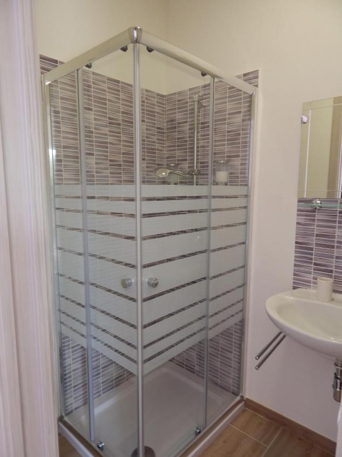 Turtle Island Apartments Santa Croce Camerina Bagian luar foto