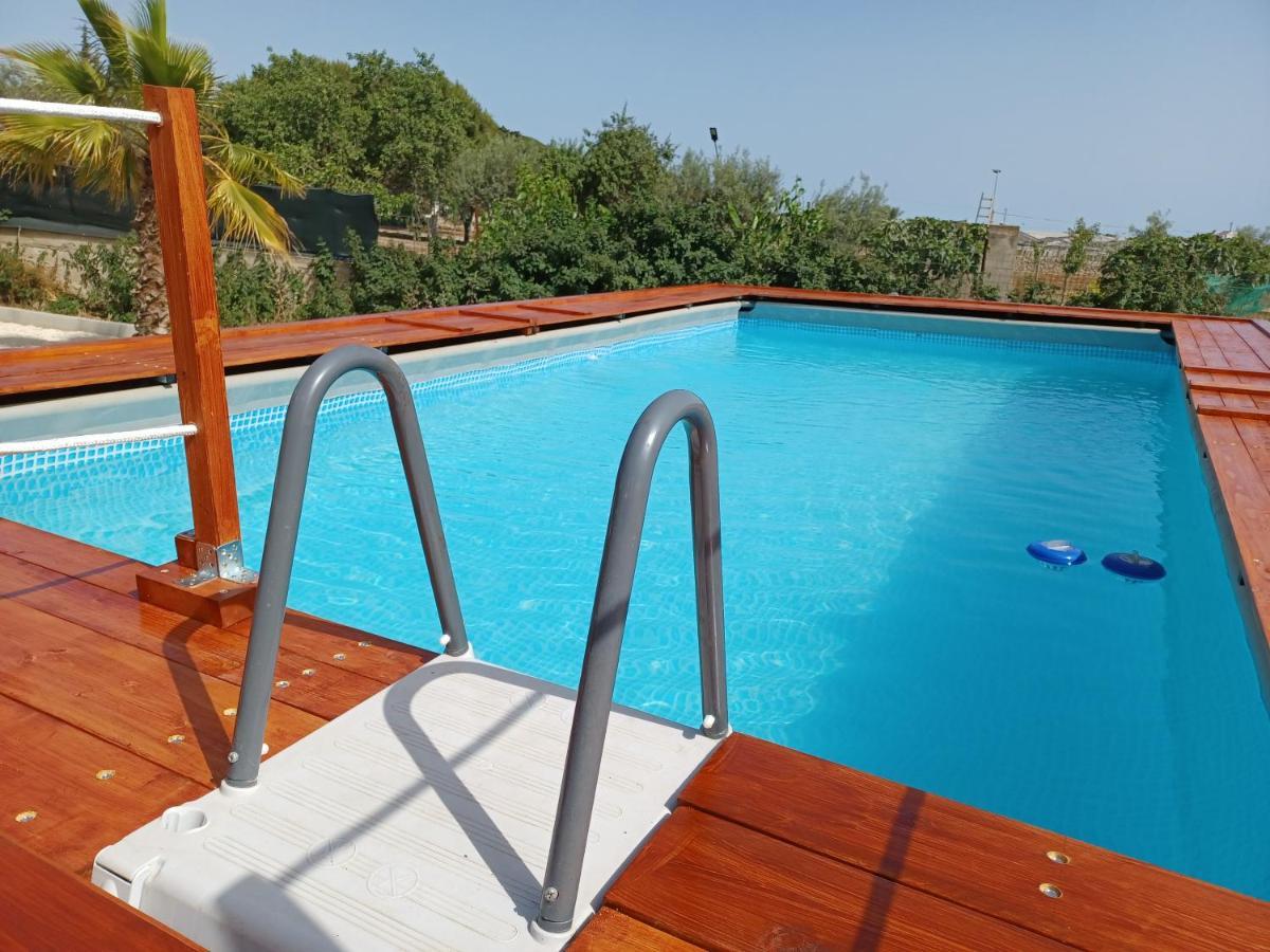 Turtle Island Apartments Santa Croce Camerina Bagian luar foto