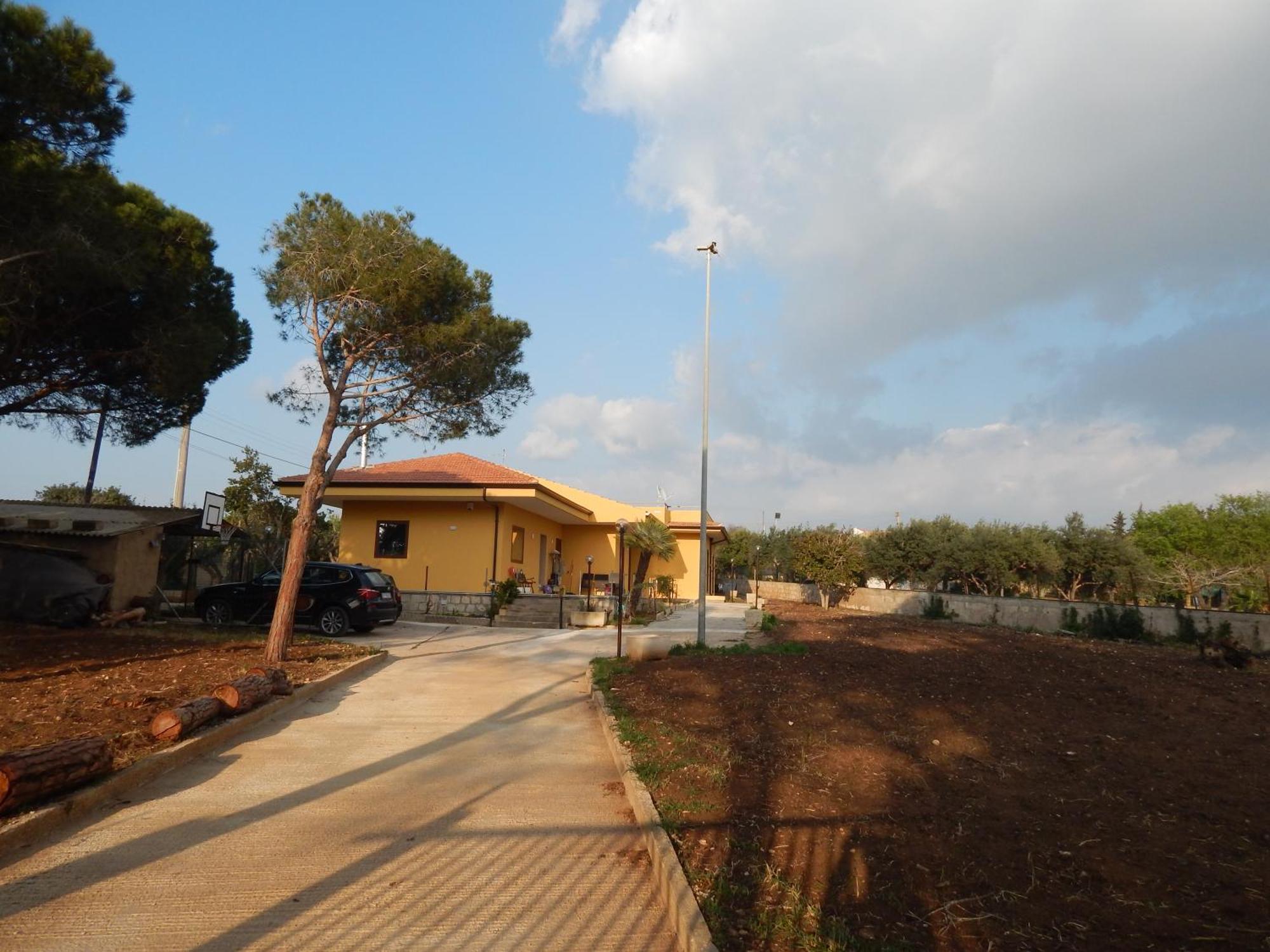 Turtle Island Apartments Santa Croce Camerina Bagian luar foto
